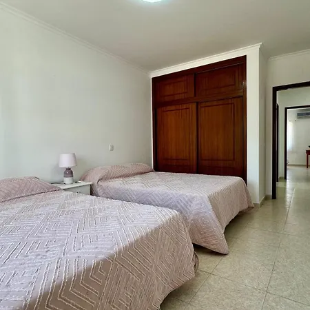 아파트 Altura Beach Apartment *
