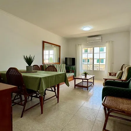Altura Beach Apartment 아파트