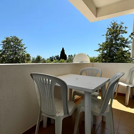 아파트 Altura Beach Apartment 알투라